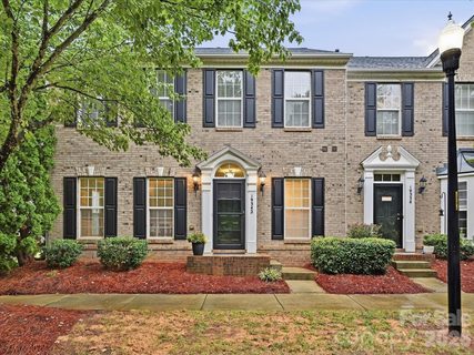 19342 Makayla Lane active home in Lake Norman Cove At Jetton, Cornelius, NC