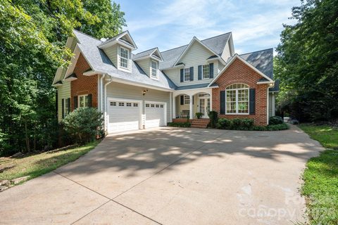 196 E Colonel Hampton Court active home in Gilbertown, Rutherfordton, NC