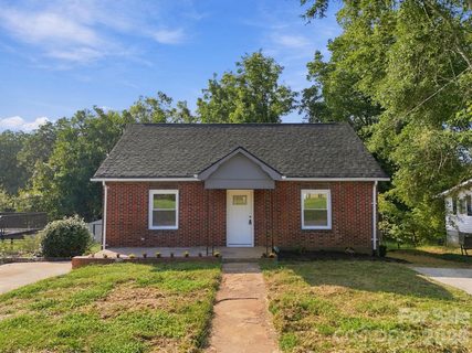 314 Rockyford Street active home in Morganton, Morganton, NC
