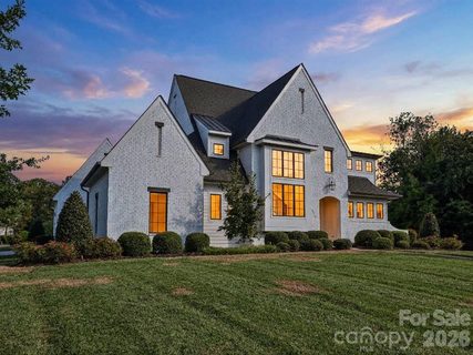 18717 Square Sail Road pending home in The Peninsula, Cornelius, NC