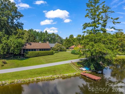 Homes in Willow Lake, Hendersonville