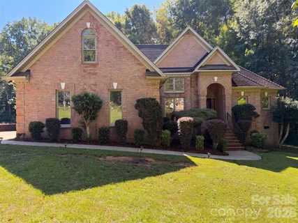 143 Laurel Ridge Court active home in Laurel Ridge, Gastonia, NC