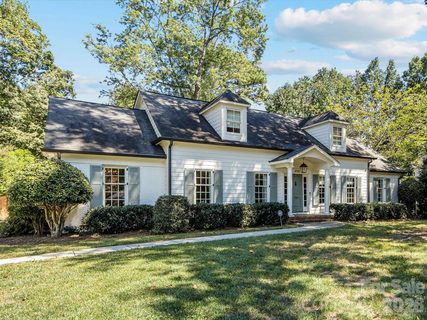 3719 Plumgrove Court sold home in Beverly Woods, Charlotte, NC