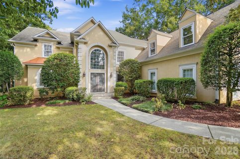 7425 Seton House Lane active home in Piper Glen, Charlotte, NC