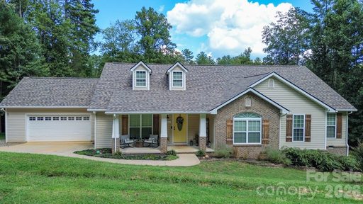 2055 Piper Ridge Drive active home in Piper Ridge, Lenoir, NC