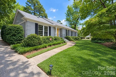 6009 Bismark Place active home in Stonehaven, Charlotte, NC