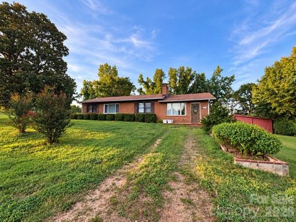 A home in Loyd Acres
