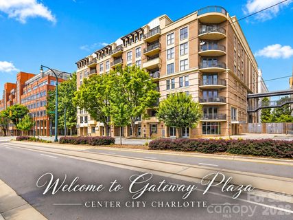 718 W Trade Street active home in Third Ward, Charlotte, NC