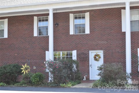 A home in Laurelwood