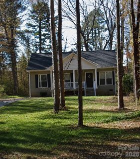 316 Allen Way active home in Boulevard Heights, Indian Trail, NC
