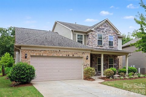 12826 Rusty Blackbird Way active home in Chapel Cove, Charlotte, NC