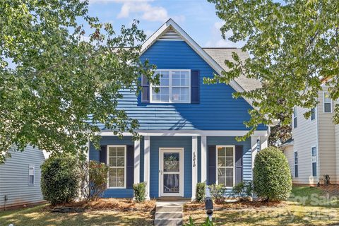 13818 Carleen Way active home in Old Stone Crossing, Charlotte, NC