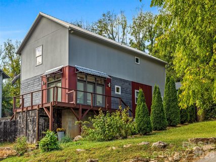 26 Blalock Avenue active home in Oakley, Asheville, NC