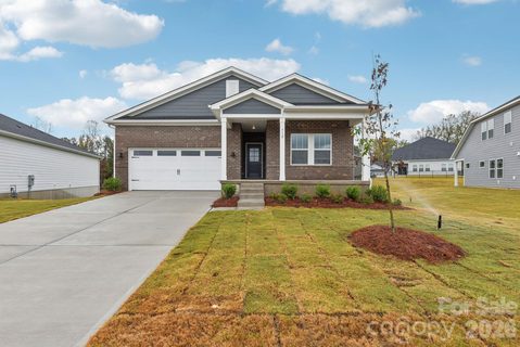 144 Arlingdale Drive active home in Brighton Springs, York, SC