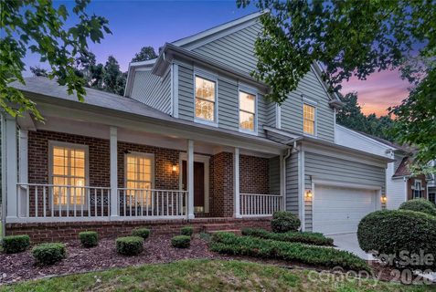 5726 Swanston Drive active home in Highland Creek, Charlotte, NC