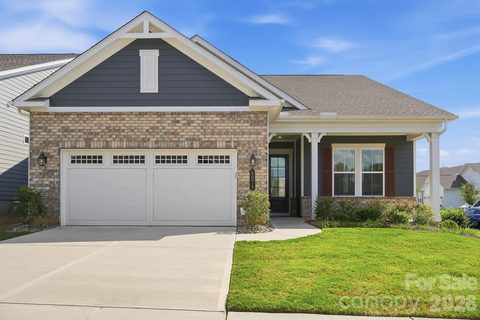 6079 Waldorf Avenue active home in Cresswind At Wesley Chapel, Monroe, NC