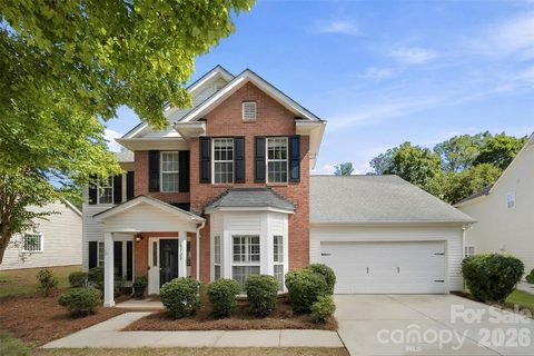 8709 Ellington Park Drive active home in Ellington Park, Charlotte, NC