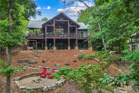 5069 Lighthouse Court active home in Southpointe, Morganton, NC