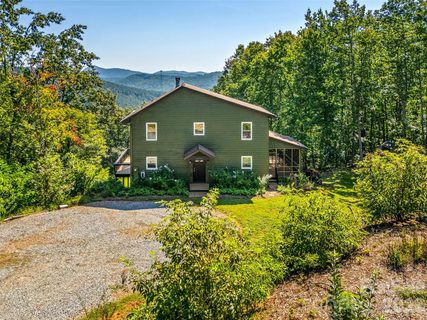265 Idlewild Drive active home in Golden Valley Estates, Bostic, NC