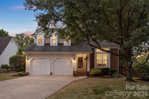 6818 Millingden Court active home in Landen Glen, Charlotte, NC