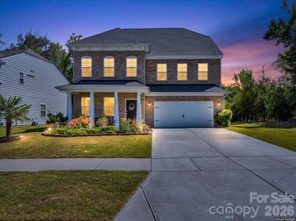 Homes in Chateau, Charlotte