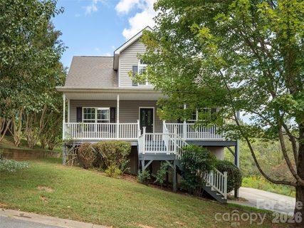 44 Ridgeland Lane active home in Riceville Meadows, Asheville, NC