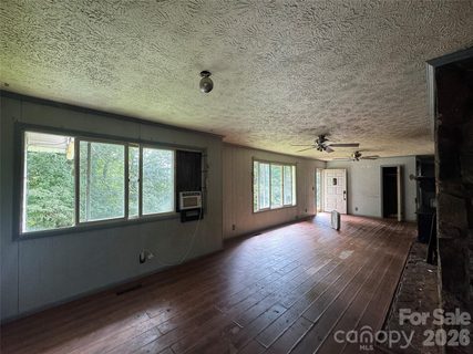 49 Burley Drive active home in Sam Queen Jr, Waynesville, NC