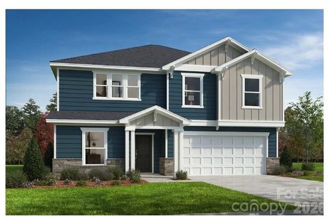 91 Lancashire Court active home in Bella Vista, Denver, NC