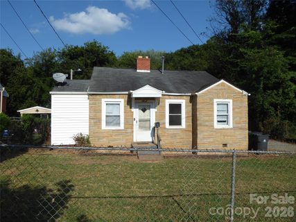 2612 Elon Street pending home in Enderly Park, Charlotte, NC