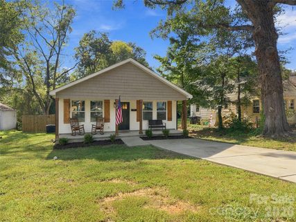 523 Gibson Drive active home in Wadsworth, Concord, NC