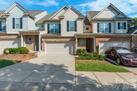 6510 Central Pacific Avenue active home in Park South Station, Charlotte, NC