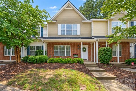 109 Summerwood Drive active townhome in Brookhaven, Mooresville, NC
