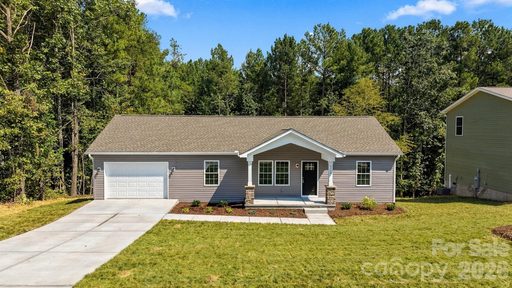 5110 Hanging Rock Court active home in Crystal Falls, Hickory, NC