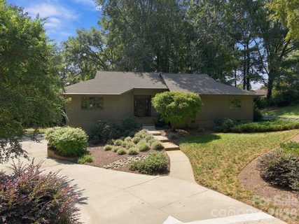 104 Buckingham Place active home in Country Club Hills, Salisbury, NC