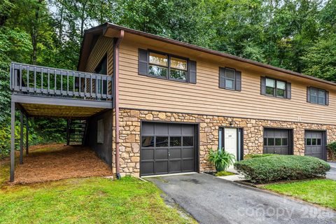 117 View De Lake Drive active home in Timberlake, Etowah, NC