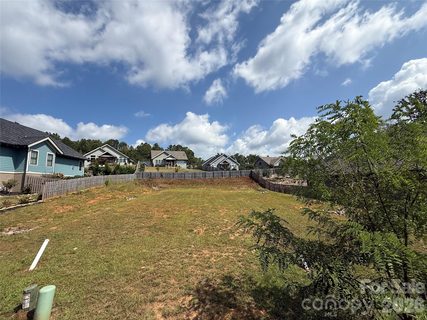 108 Starwood Valley Trail active lot in The Preserve At Avery'S Creek, Arden, NC