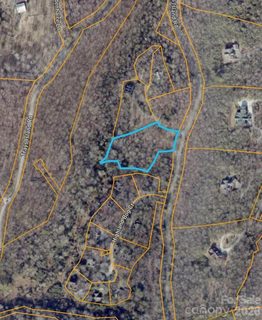 2619 Trays Island Road active lot in Holly Forest, Sapphire, NC