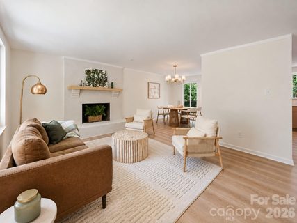 7323 Rollingridge Drive active home in Waverly Hall, Charlotte, NC