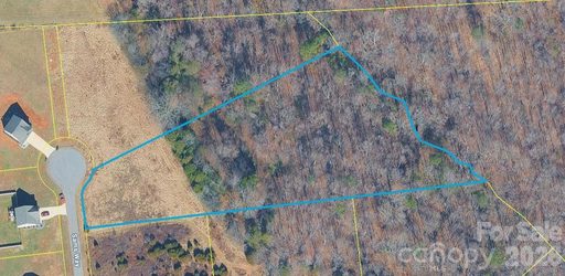 192 Sams Way active lot in Beagle Run, Statesville, NC
