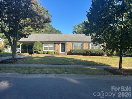 6501 Wheeler Drive active home in Stonehaven, Charlotte, NC