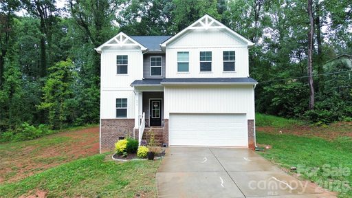 975 General Hoke Drive active home in General Hoke Drive, Lincolnton, NC