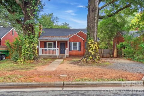 3129 Mathis Drive active home in Enderly Park, Charlotte, NC