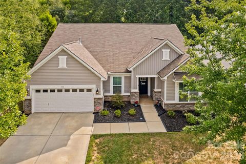 Homes in Avalon, Mooresville
