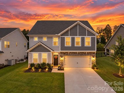 167 Rhuidean Court active home in Falls Cove At Lake Norman, Troutman, NC