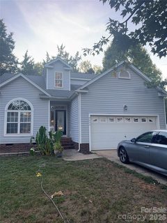 9600 Veronica Drive active home in Turtle Rock, Charlotte, NC