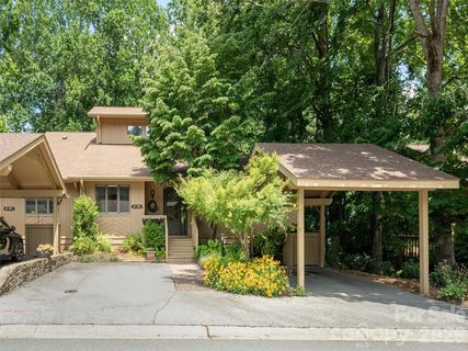 601 Red Oak Drive active condo in The Oaks, Hendersonville, NC
