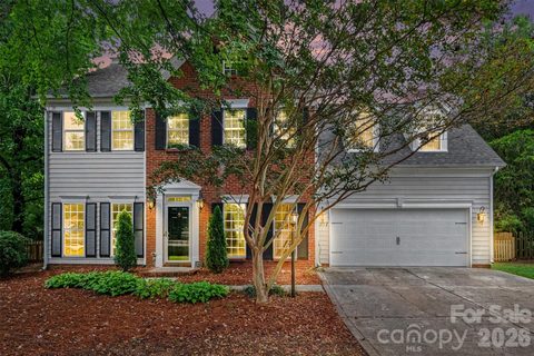 1372 Yorkshire Place active home in Sheffield Manor, Concord, NC