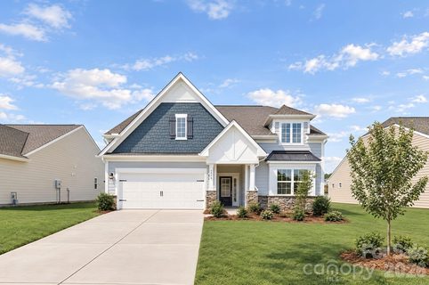 6416 Turkey Roost Way active home in Roselyn, Lancaster, SC