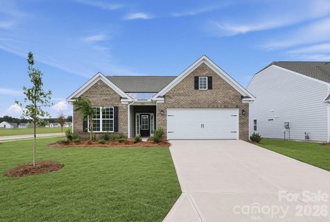 6420 Turkey Roost Way active home in Roselyn, Lancaster, SC