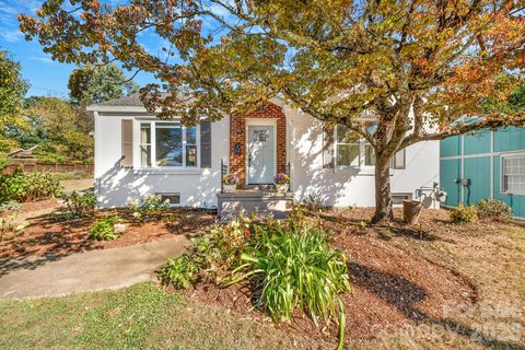 72 Fairfax Avenue active home in Fairfield Heights, Asheville, NC